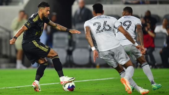 LAFC snaps losing streak with draw against San Jose (LAFC)